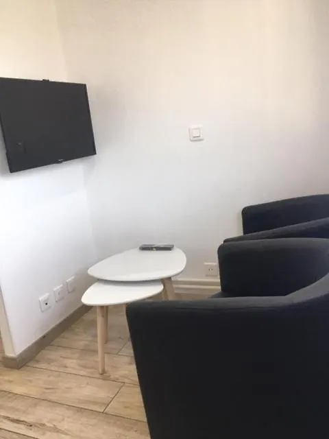Joli Studio 21 M2 Avec Parking Prive Apartment Aix-les-Bains
