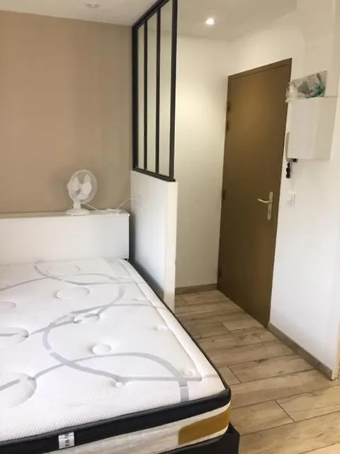 Joli Studio 21 M2 Avec Parking Prive Apartment Aix-les-Bains France